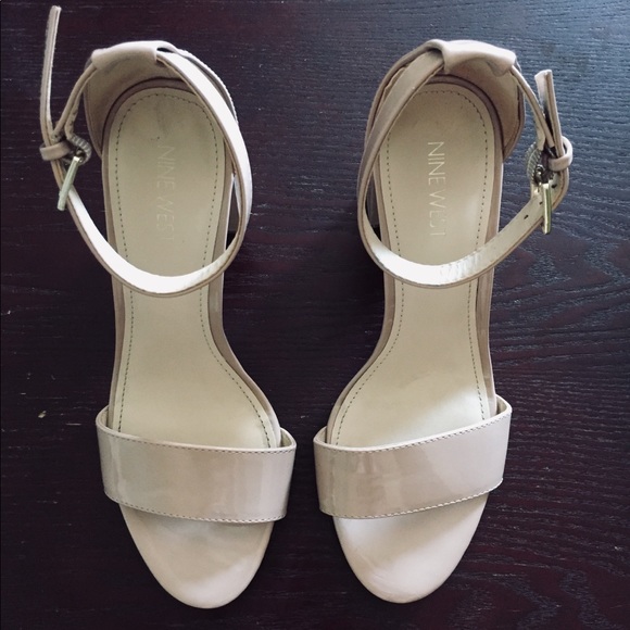 Nine West Nude Heel / Open Toe / Block Heel - Picture 3 of 4